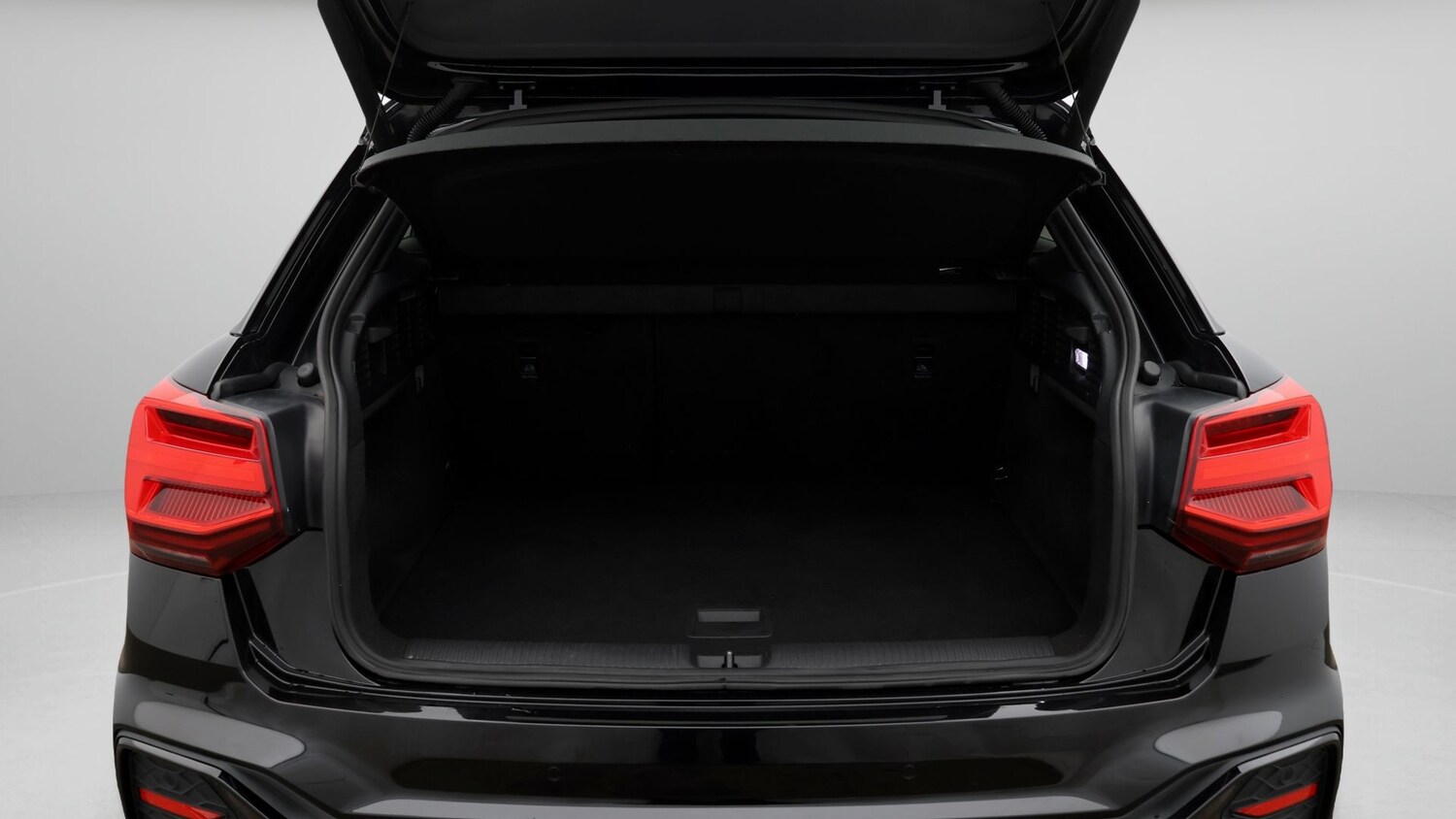 Used Audi Q2 for sale - 77247209: Photo 17