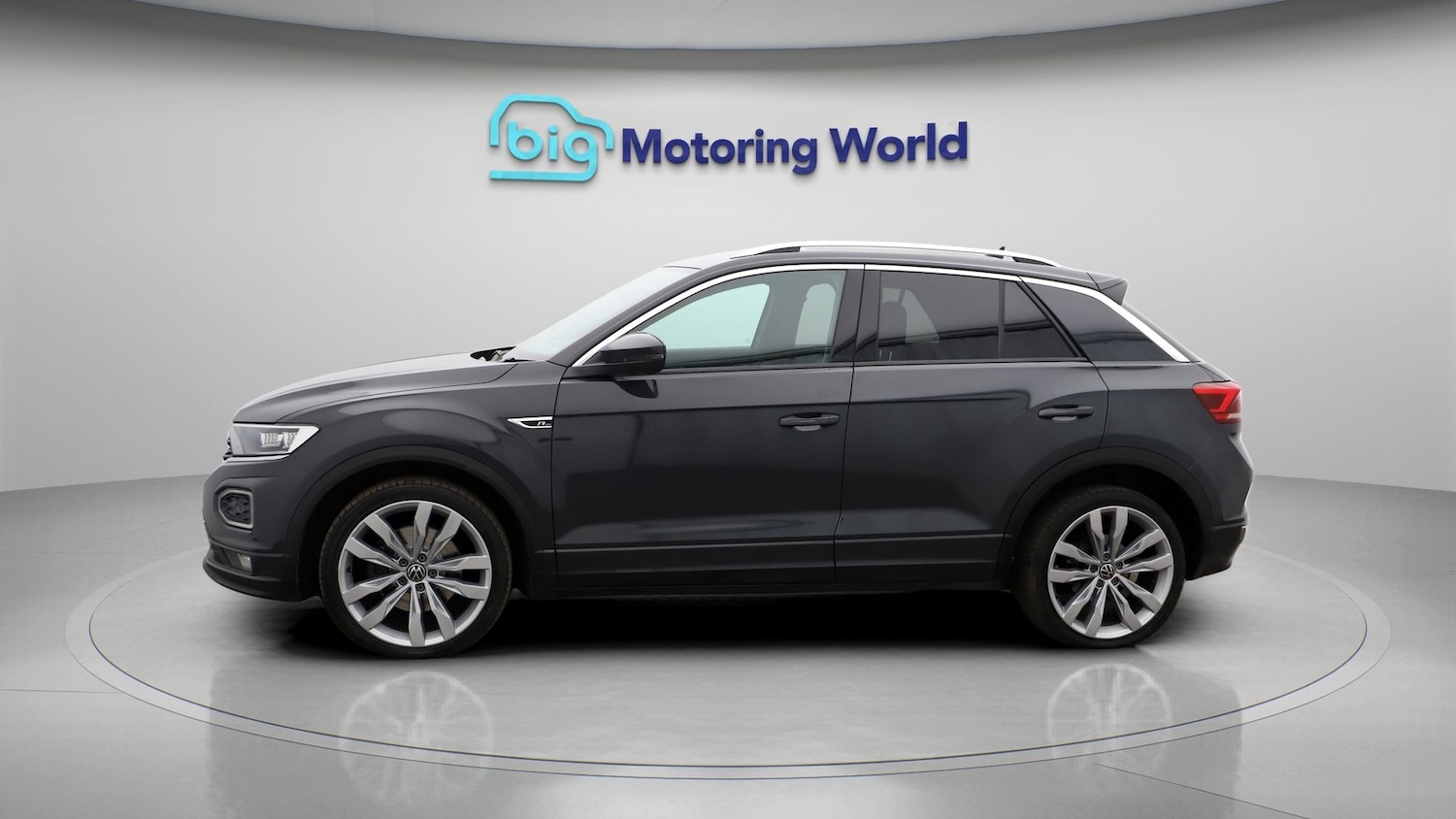 Used Volkswagen T-Roc 2021 for sale - 77678985: Photo 4