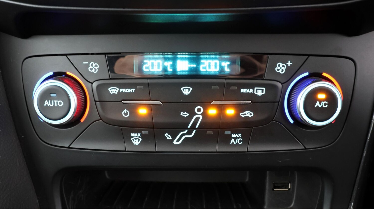 Used Ford Focus 2017 for sale - 77562470: Photo 12