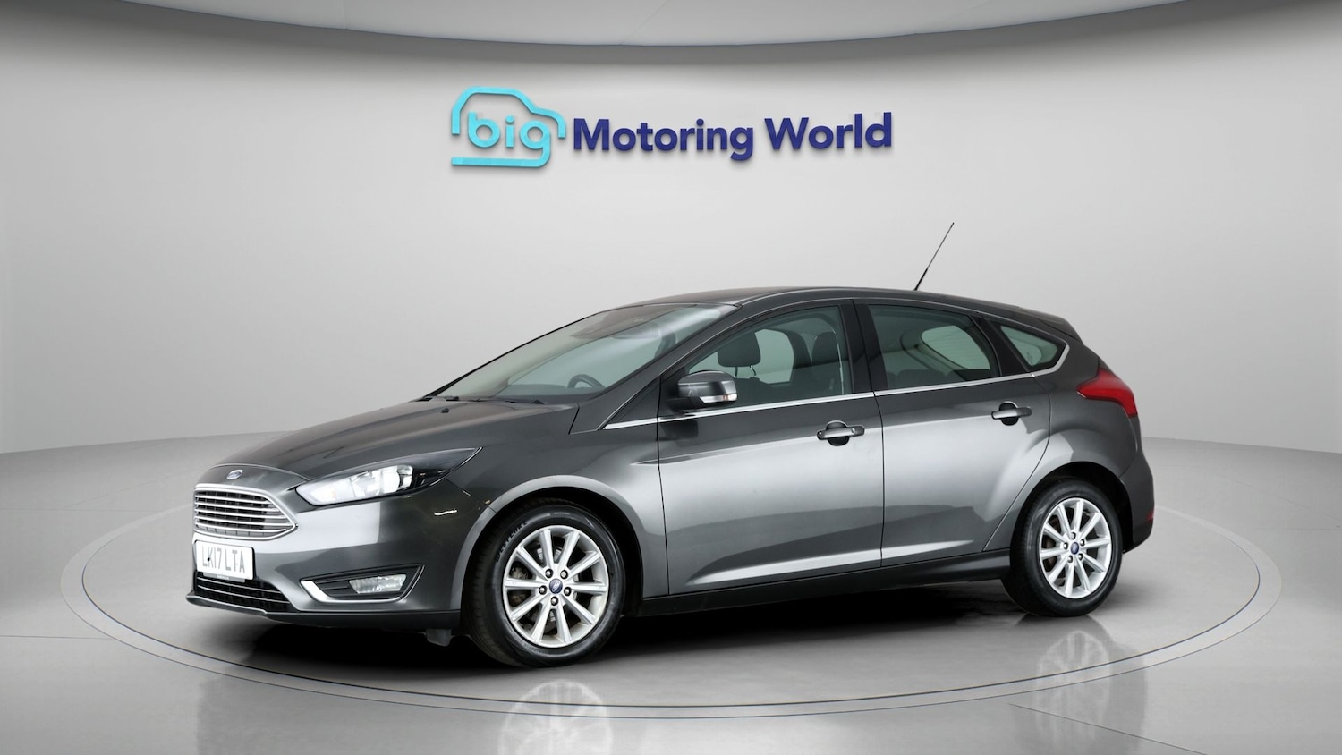 Used Ford Focus 2017 for sale - 77562470: Photo 3