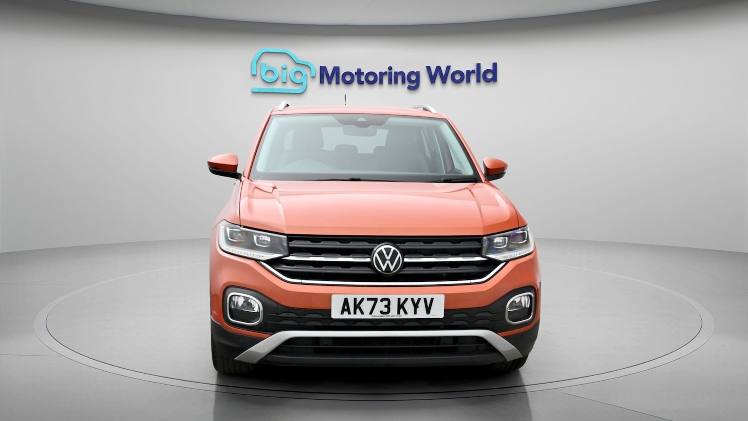 Used Volkswagen T-Cross 2023 for sale - 77952225: Photo 2