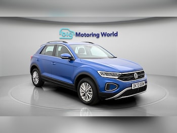 Used Volkswagen T-Roc 2024 for sale - 78436589: Photo