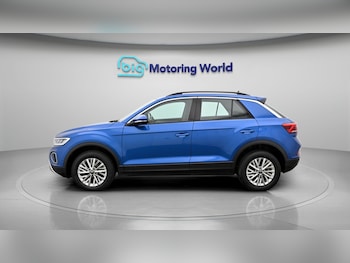 Used Volkswagen T-Roc 2024 for sale - 78436589: Photo