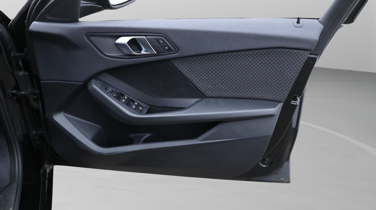 Used BMW 1 Series 2024 for sale - 76425266: Photo 16