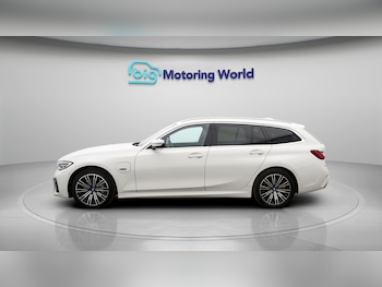 Used BMW 3 Series 2022 for sale - 77833355: Photo