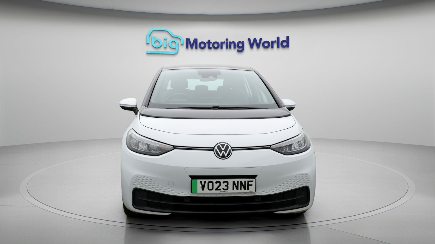 Used Volkswagen ID.3 2023 for sale - 77408811: Photo 2