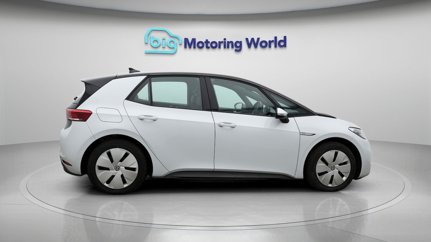 Used Volkswagen ID.3 2023 for sale - 77408811: Photo 8