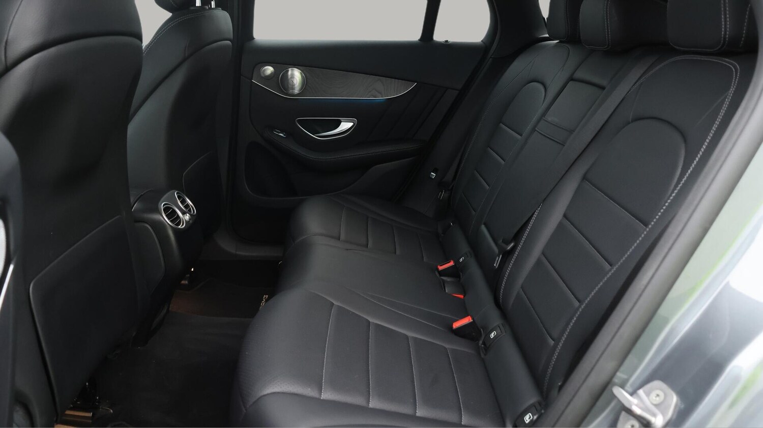 Used Mercedes-Benz GLC 2018 for sale - 76371730: Photo 17