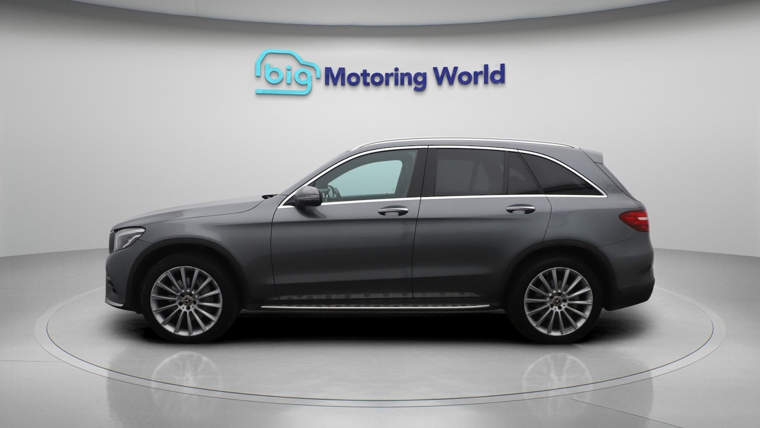 Used Mercedes-Benz GLC 2018 for sale - 76371730: Photo 5