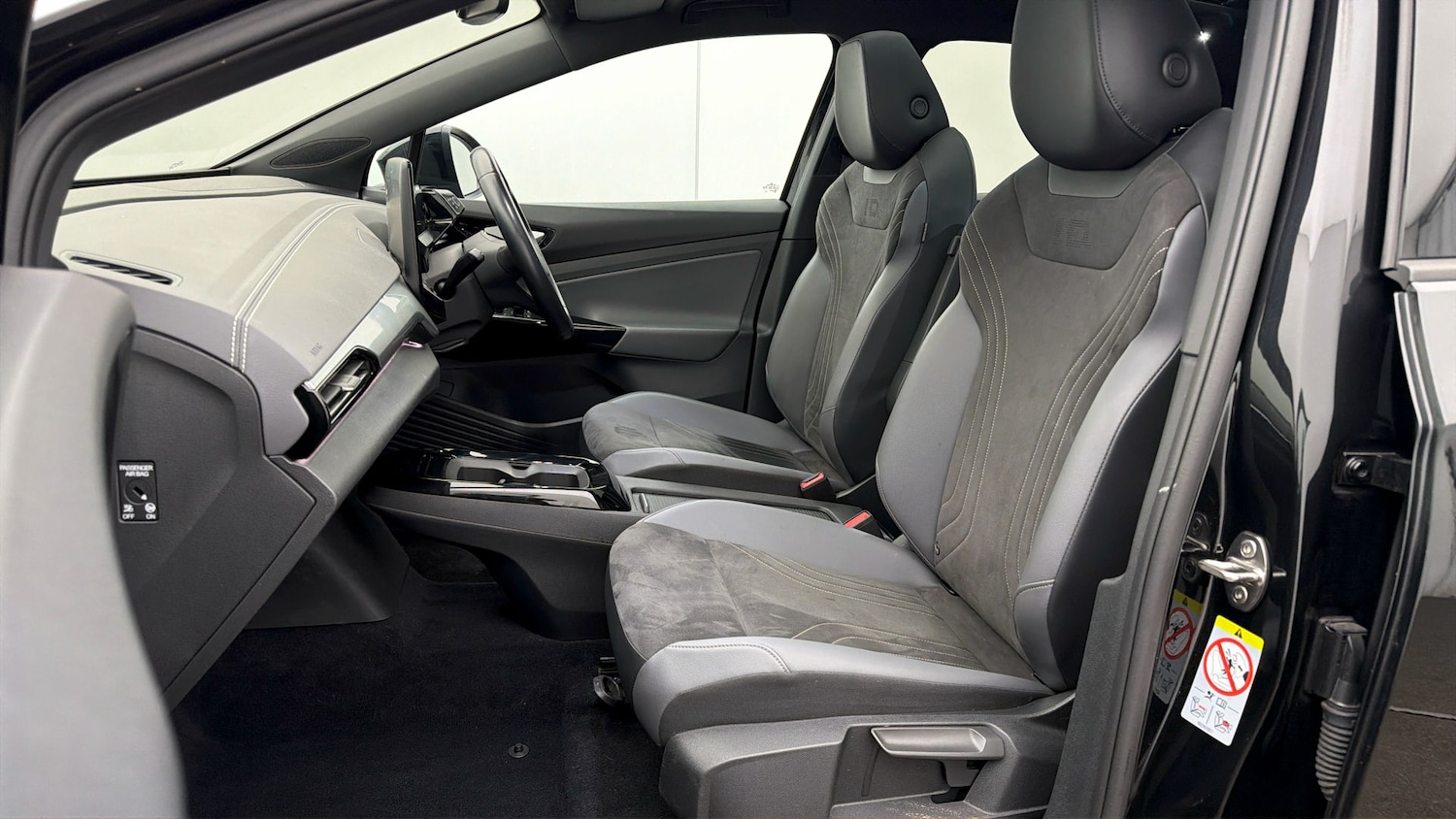 Used Volkswagen ID.5 2023 for sale - 77802602: Photo 13