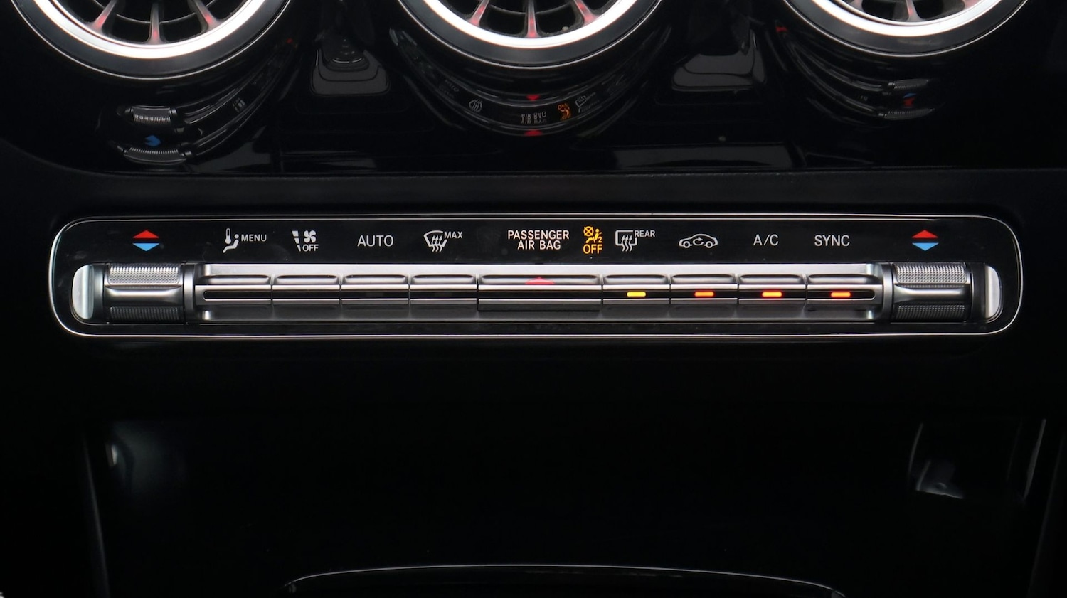 Used Mercedes-Benz CLA 2022 for sale - 77213700: Photo 12