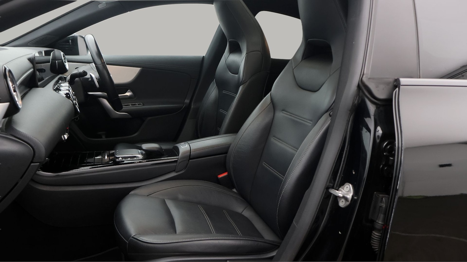 Used Mercedes-Benz CLA 2022 for sale - 77213700: Photo 14