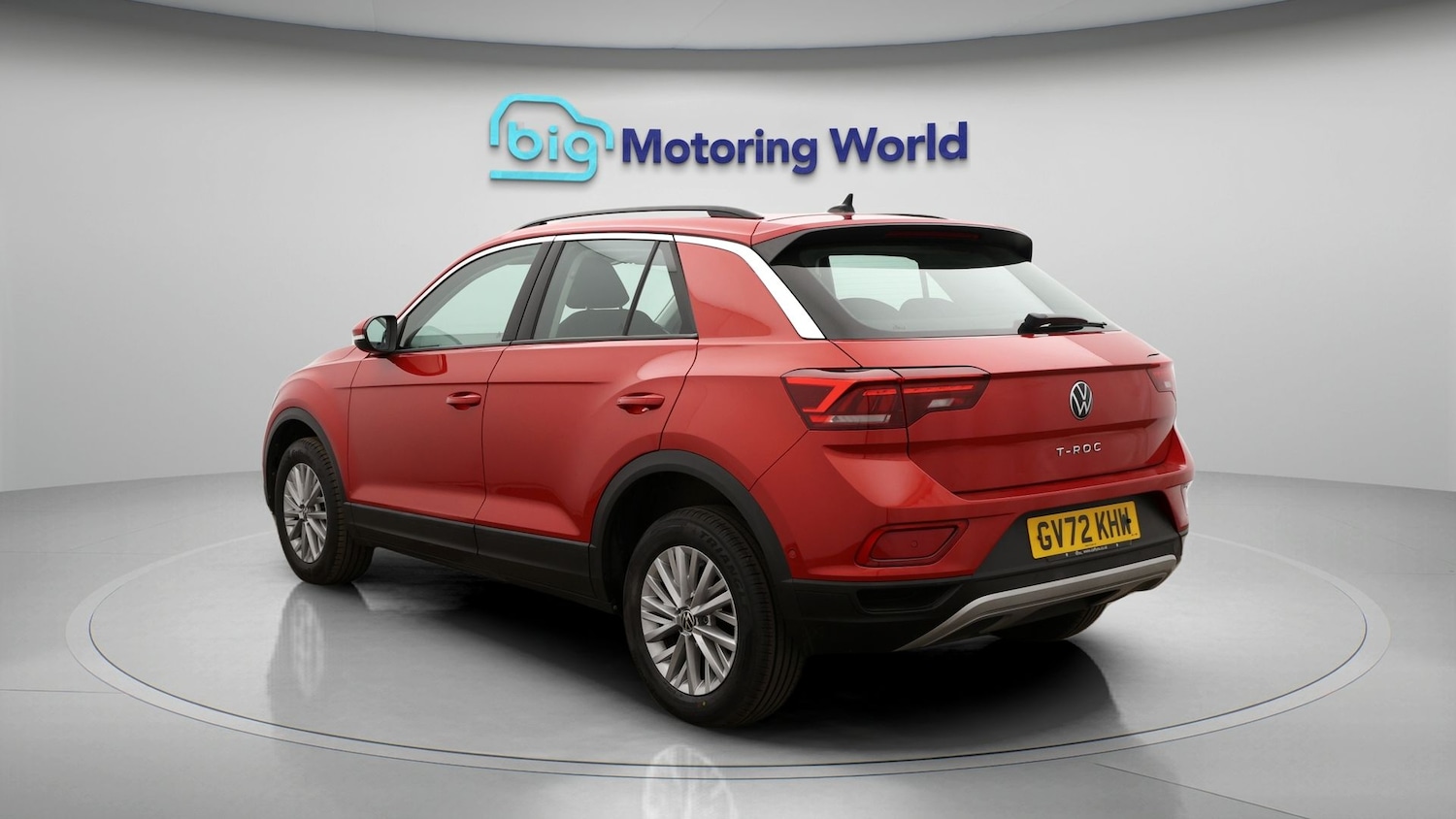 Used Volkswagen T-Roc 2023 for sale - 77446336: Photo 5