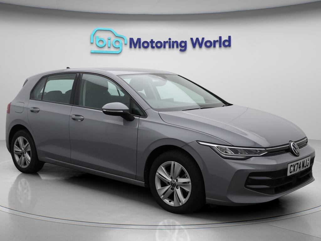 Used Volkswagen Golf 2024 for sale - 76688799: Photo 1