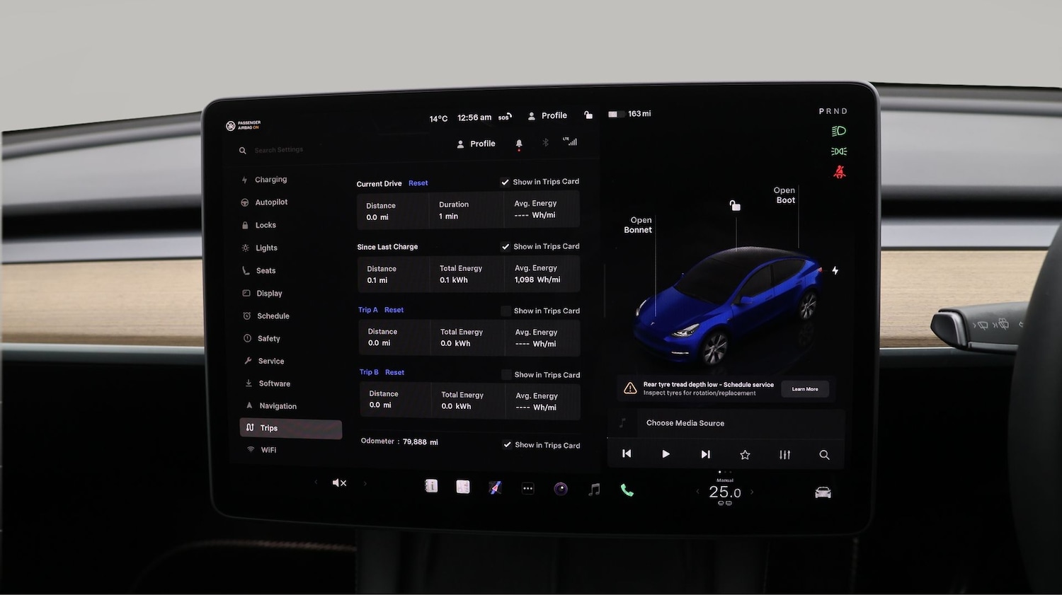 Used Tesla Model Y 2023 for sale - 77760399: Photo 10