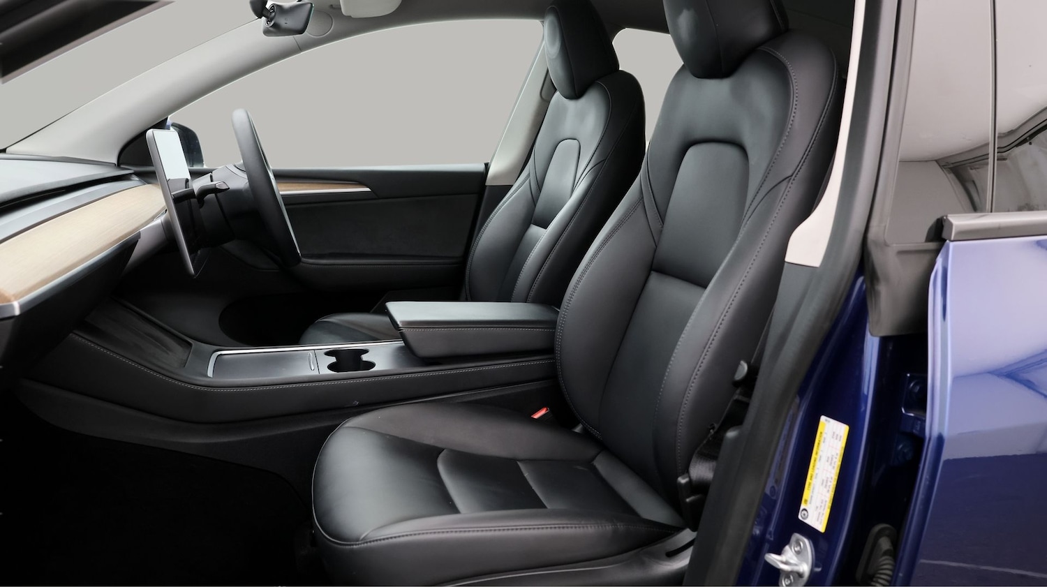 Used Tesla Model Y 2023 for sale - 77760399: Photo 14