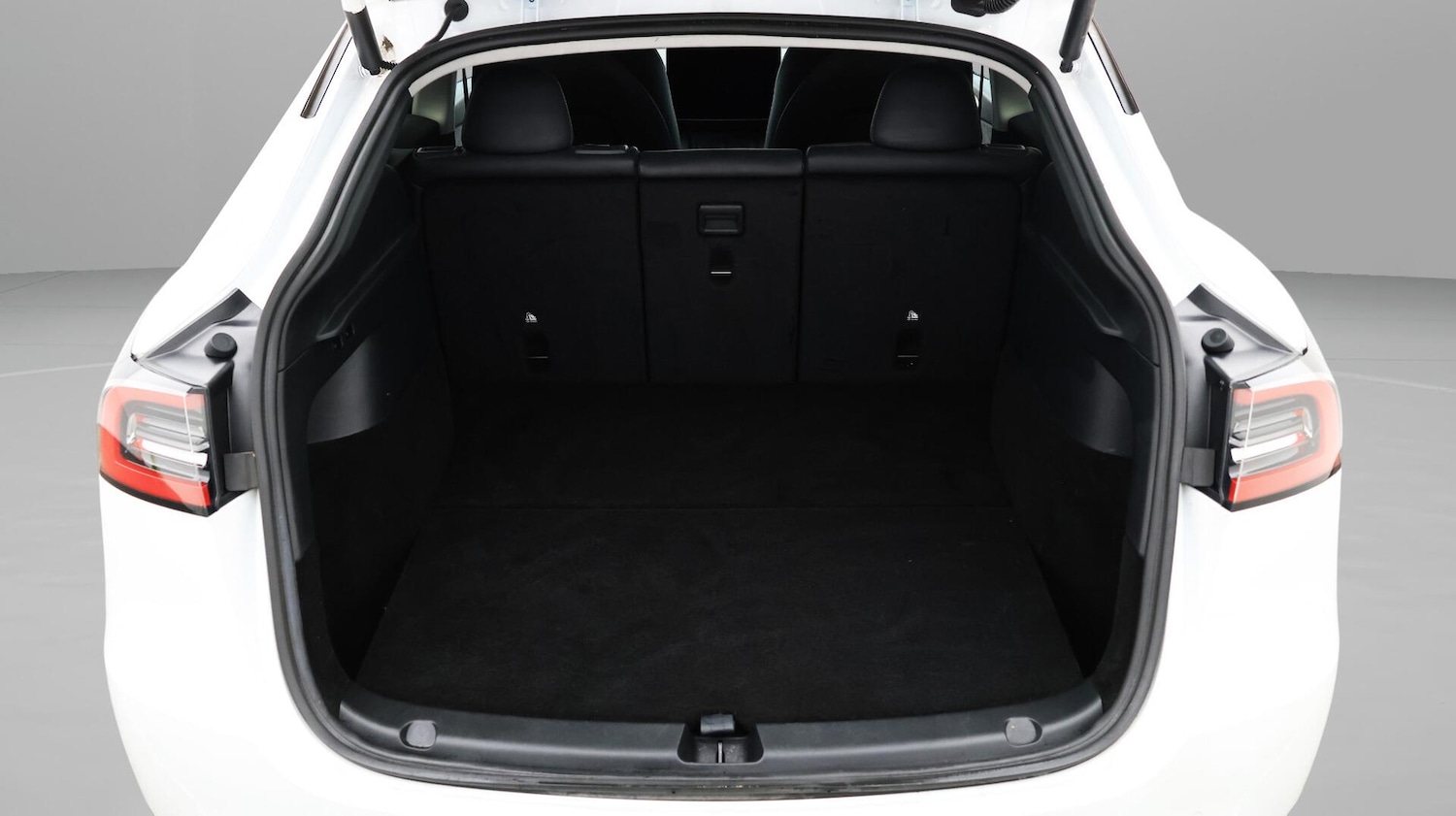 Used Tesla Model Y 2022 for sale - 76122855: Photo 18