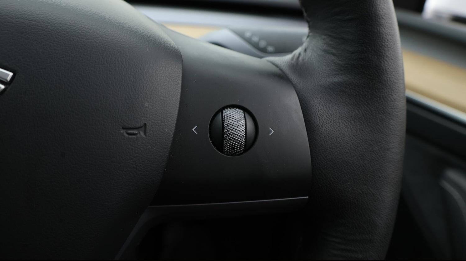Used Tesla Model Y 2022 for sale - 76122855: Photo 24