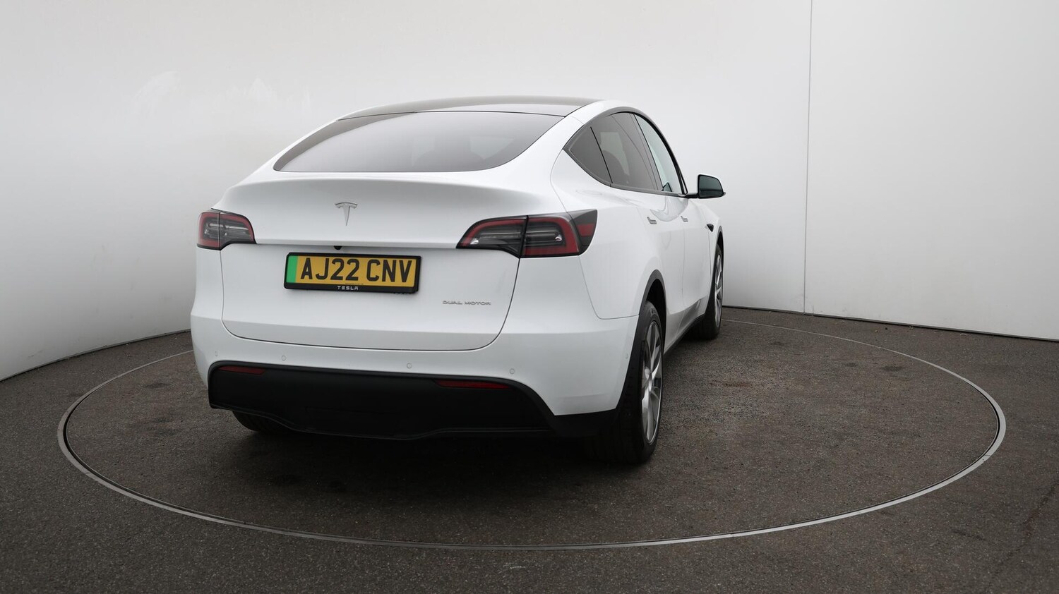 Used Tesla Model Y 2022 for sale - 76122855: Photo 55