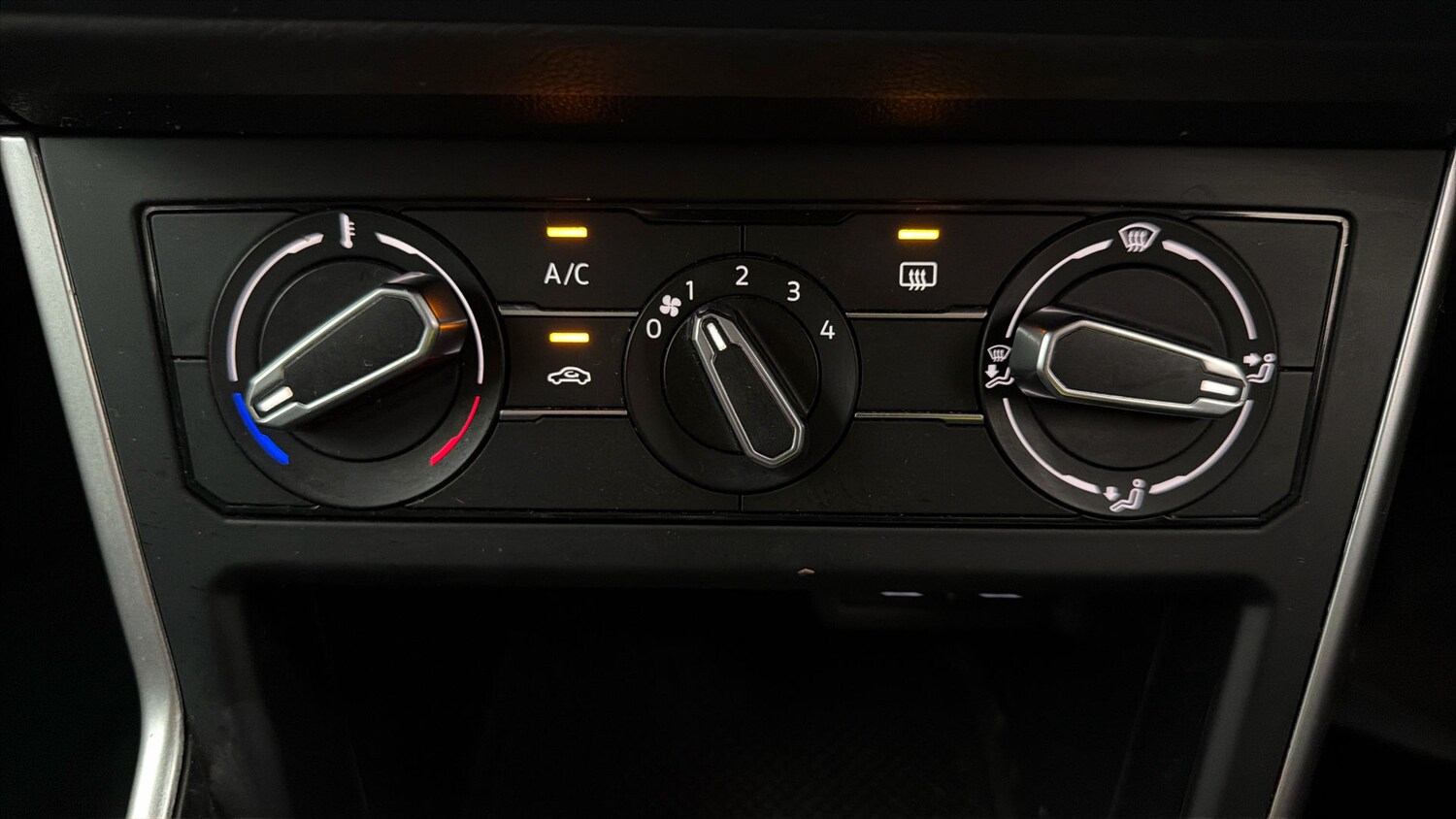 Used Volkswagen Polo 2022 for sale - 77931883: Photo 11