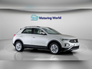 Used Volkswagen T-Roc 2023 for sale - 79218756: Photo