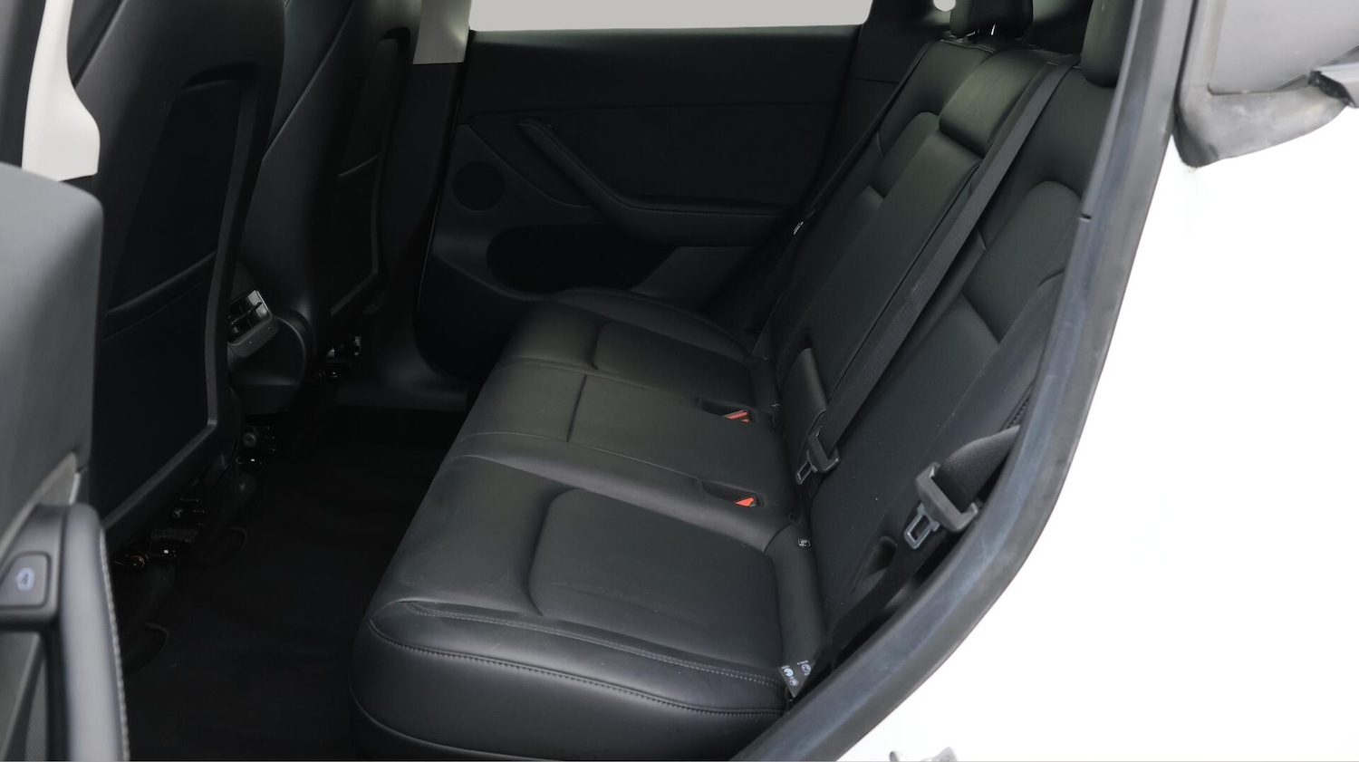 Used Tesla Model Y 2022 for sale - 76136109: Photo 17