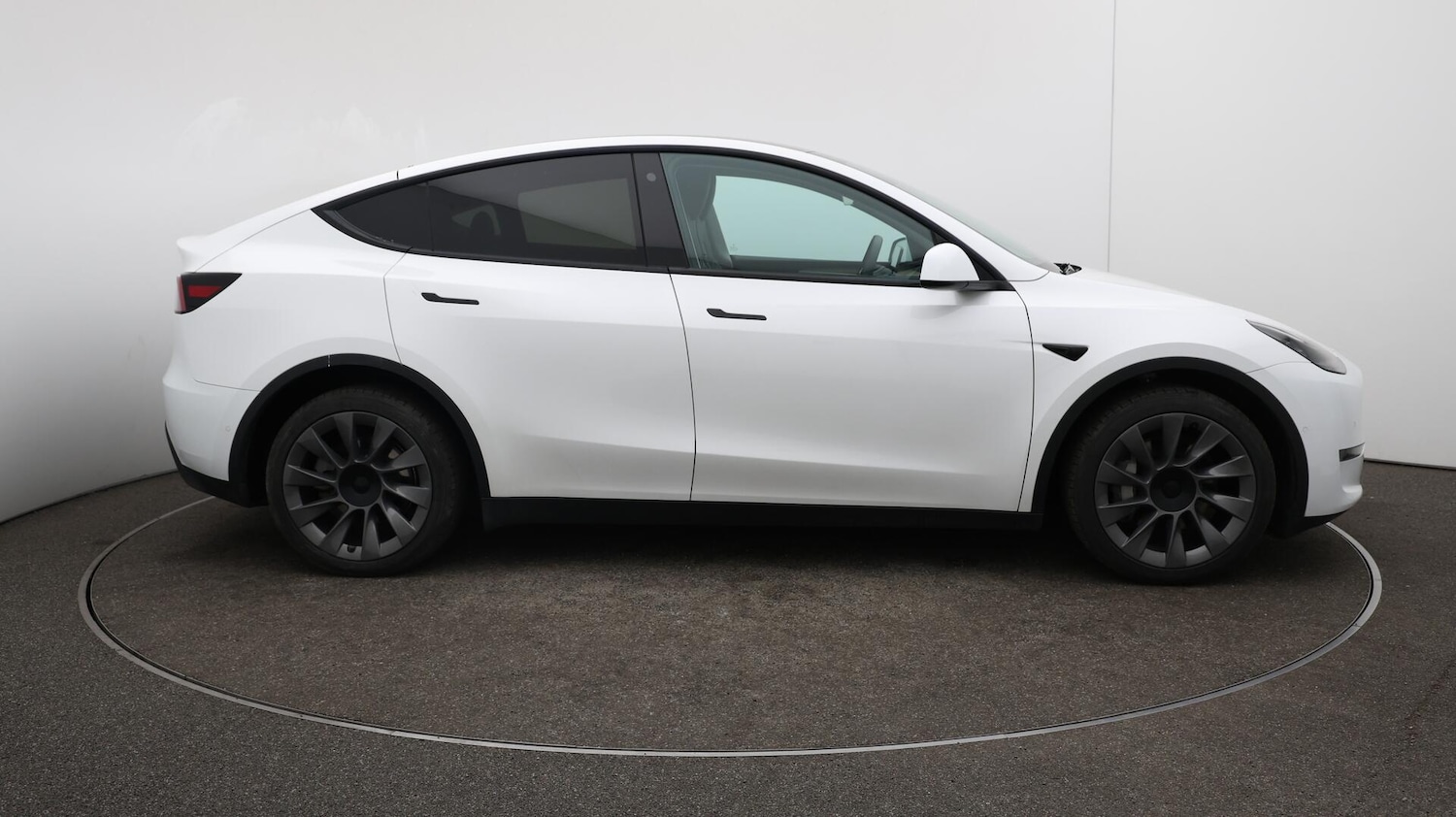 Used Tesla Model Y 2022 for sale - 76136109: Photo 47
