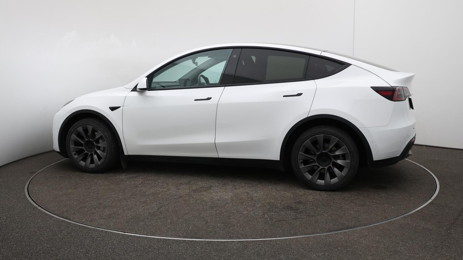 Used Tesla Model Y 2022 for sale - 76136109: Photo 56