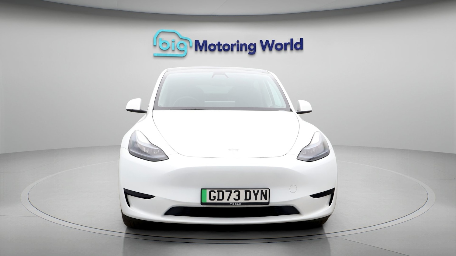 Used Tesla Model Y 2024 for sale - 77662668: Photo 2