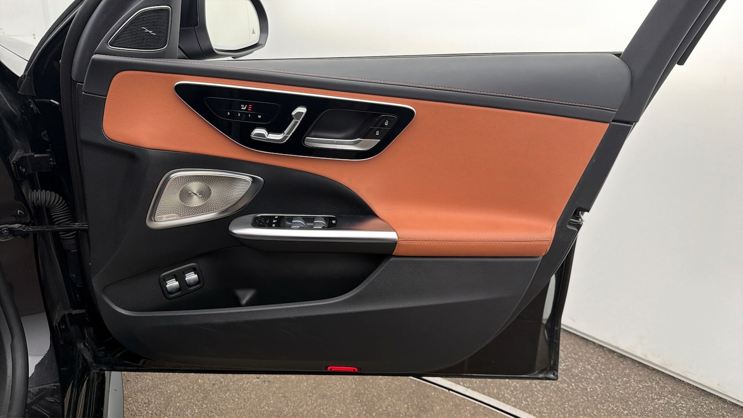 Used Mercedes-Benz C Class 2024 for sale - 78000866: Photo 14