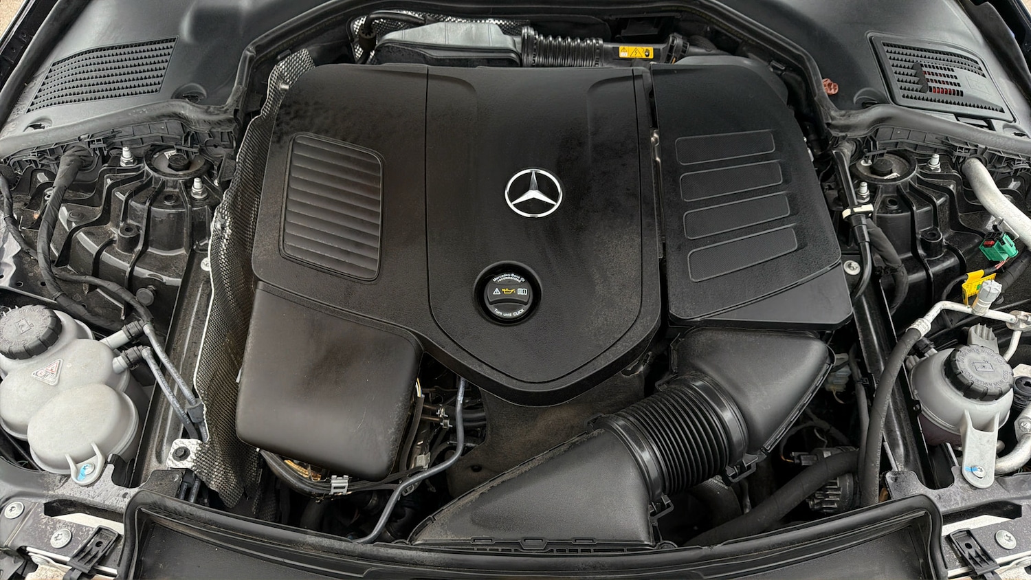 Used Mercedes-Benz C Class 2024 for sale - 78000866: Photo 18