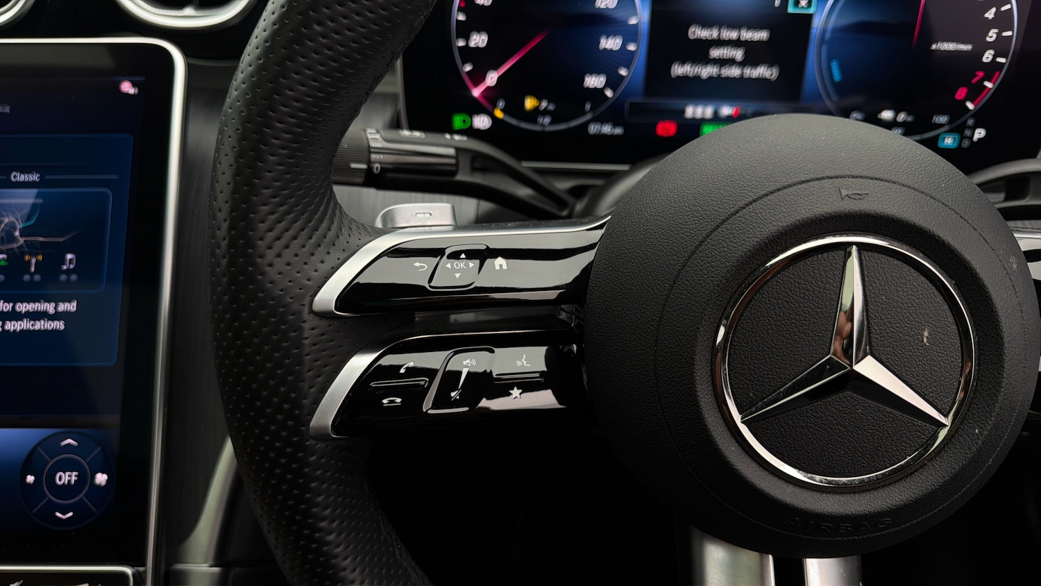 Used Mercedes-Benz C Class 2024 for sale - 78000866: Photo 23