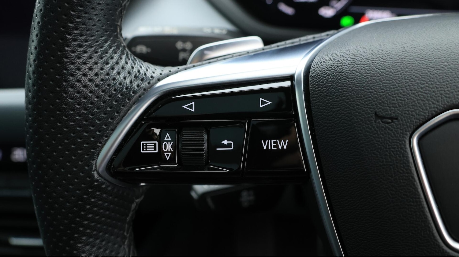 Used Audi e-tron GT 2022 for sale - 76152406: Photo 24
