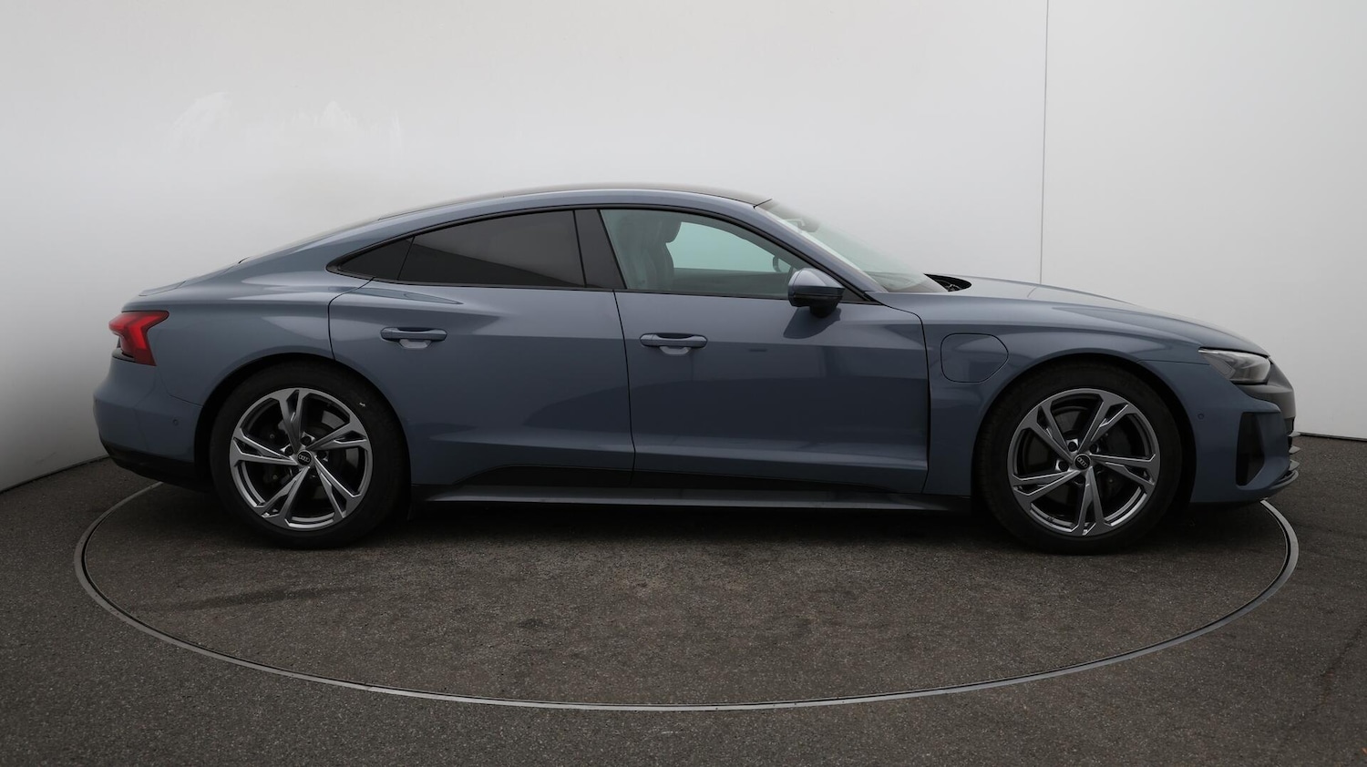 Used Audi e-tron GT 2022 for sale - 76152406: Photo 50