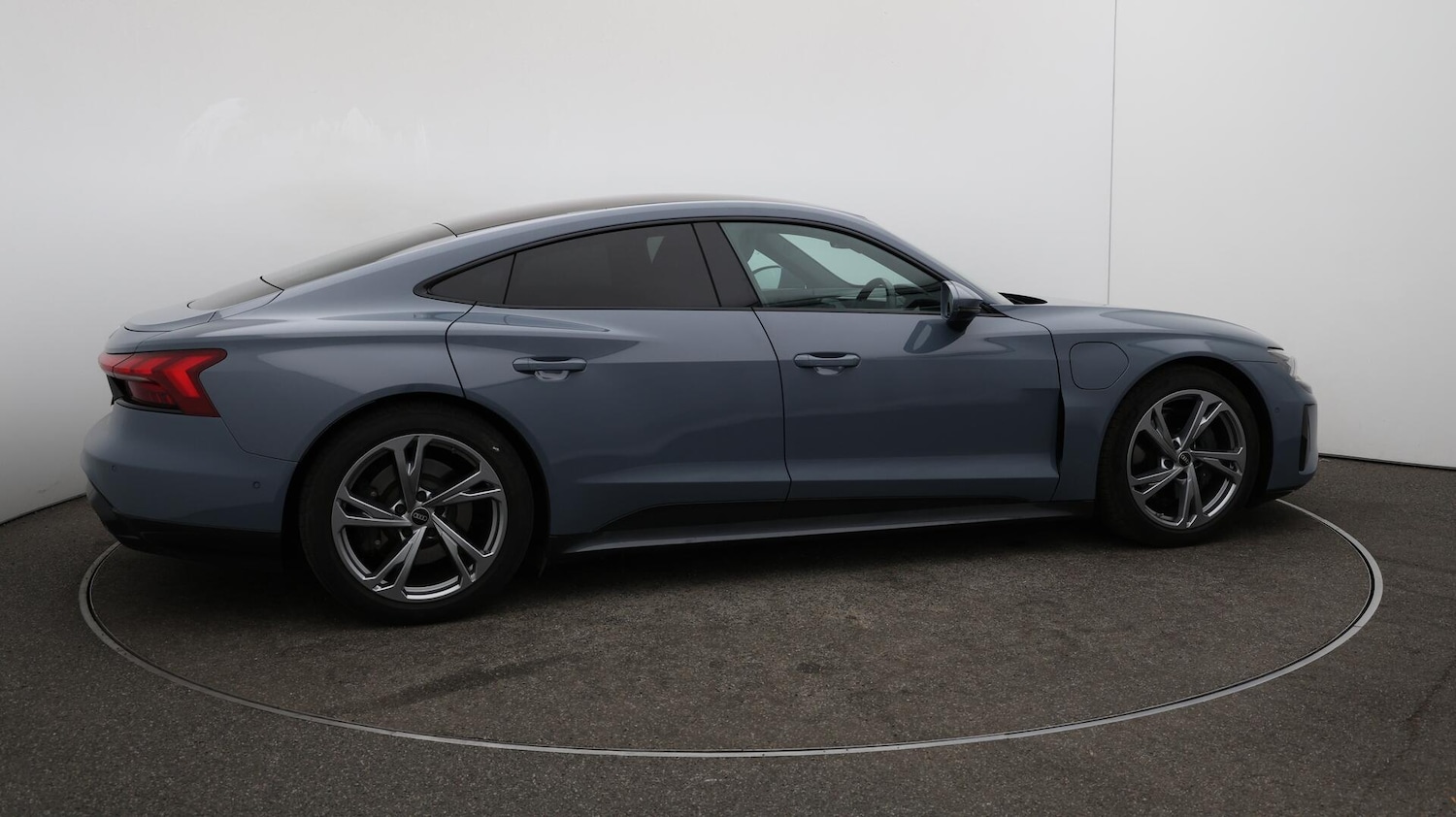 Used Audi e-tron GT 2022 for sale - 76152406: Photo 52