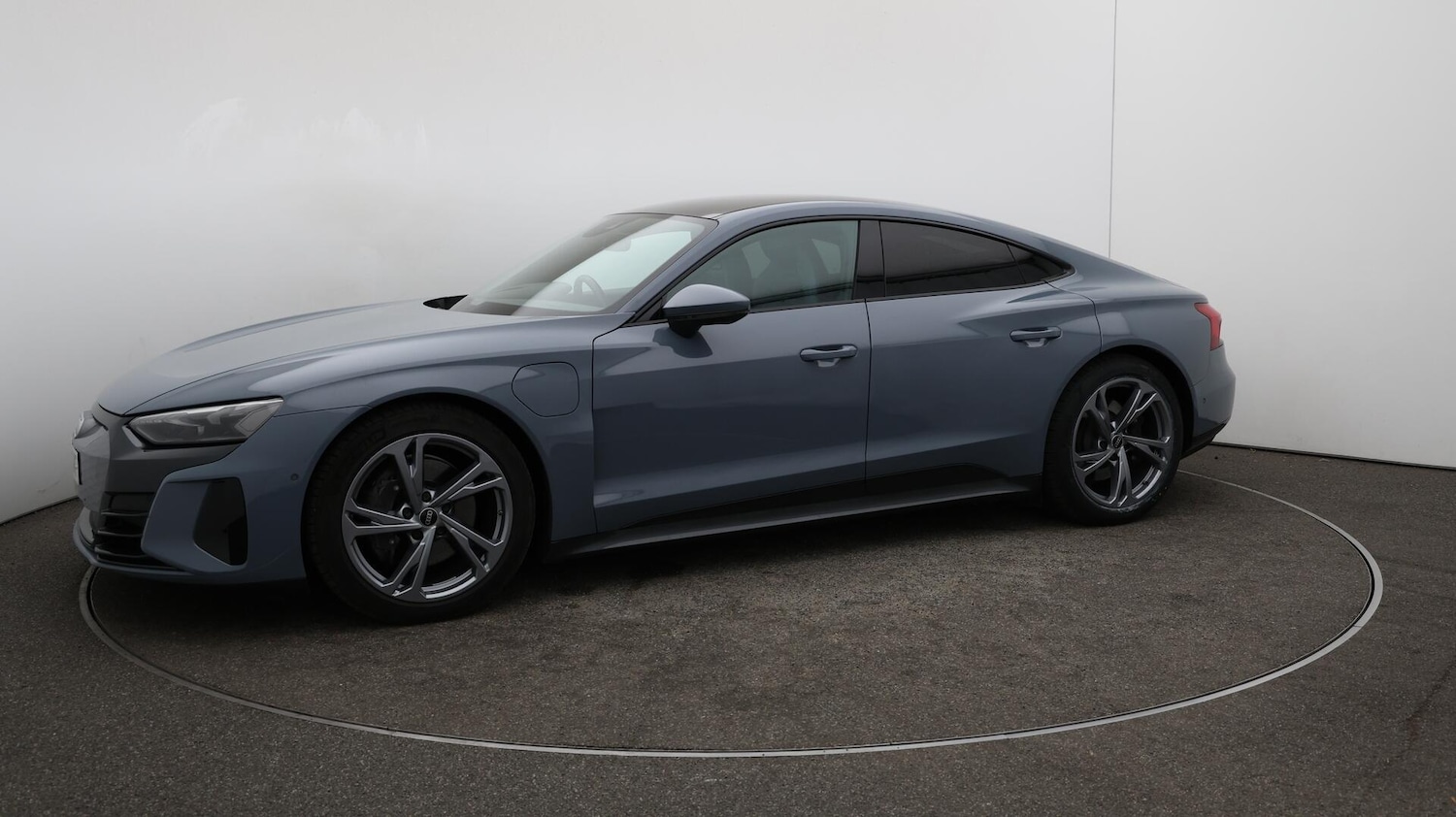 Used Audi e-tron GT 2022 for sale - 76152406: Photo 68