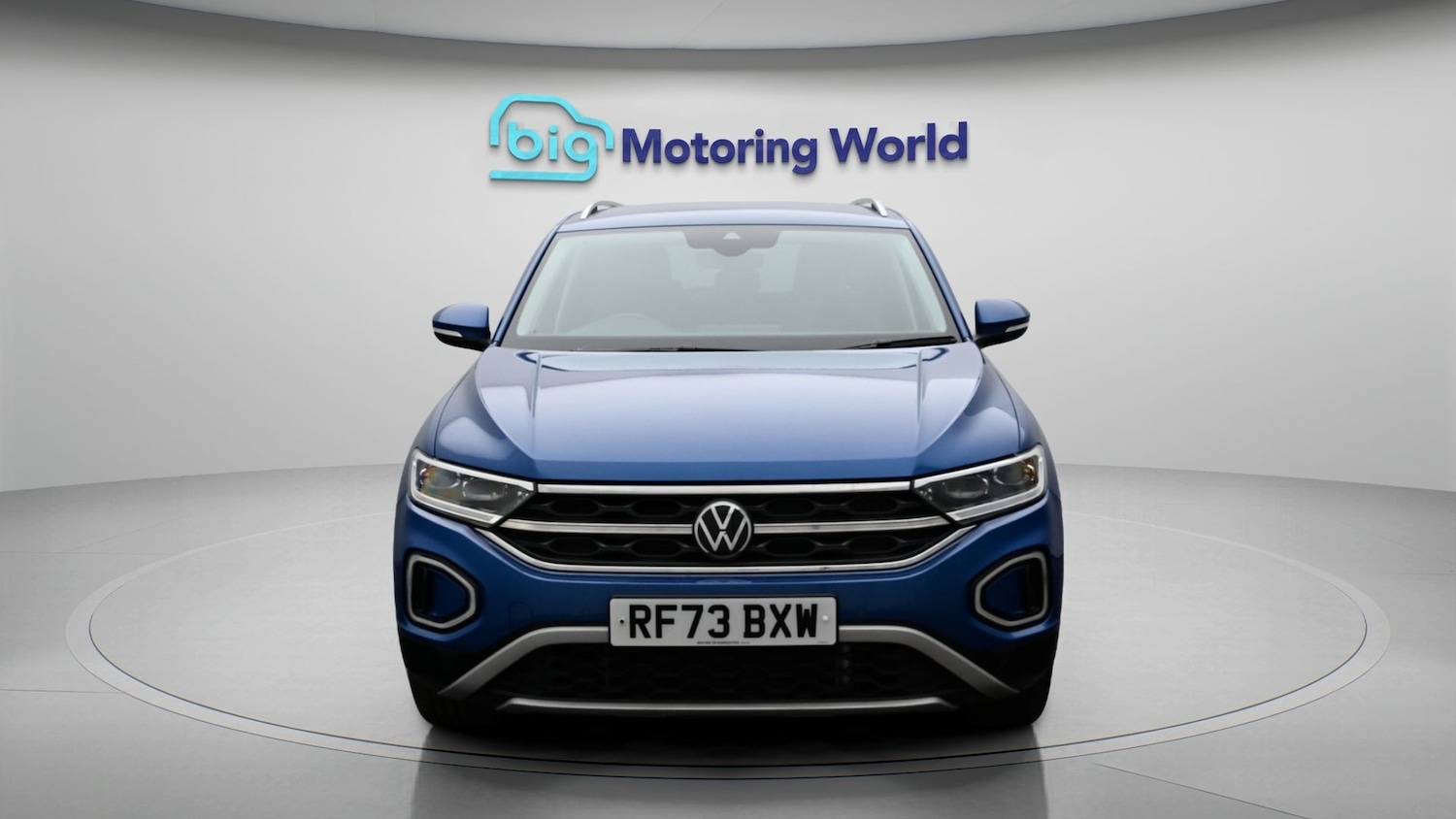 Used Volkswagen T-Roc 2023 for sale - 78163722: Photo 2