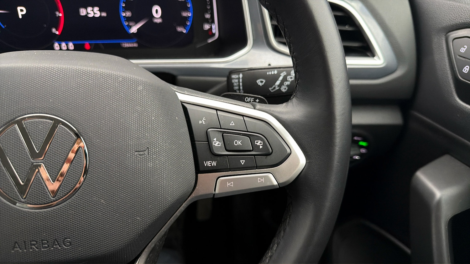 Used Volkswagen T-Roc 2023 for sale - 78163722: Photo 24
