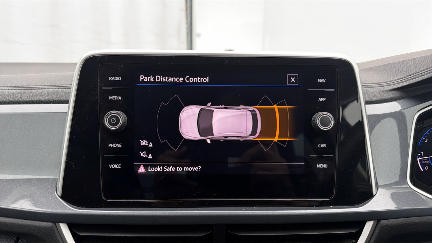 Used Volkswagen T-Roc 2023 for sale - 78163722: Photo 27