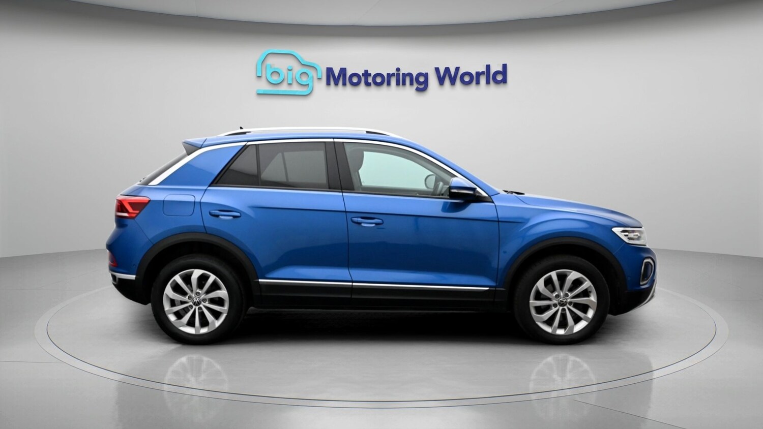 Used Volkswagen T-Roc 2023 for sale - 78163722: Photo 8