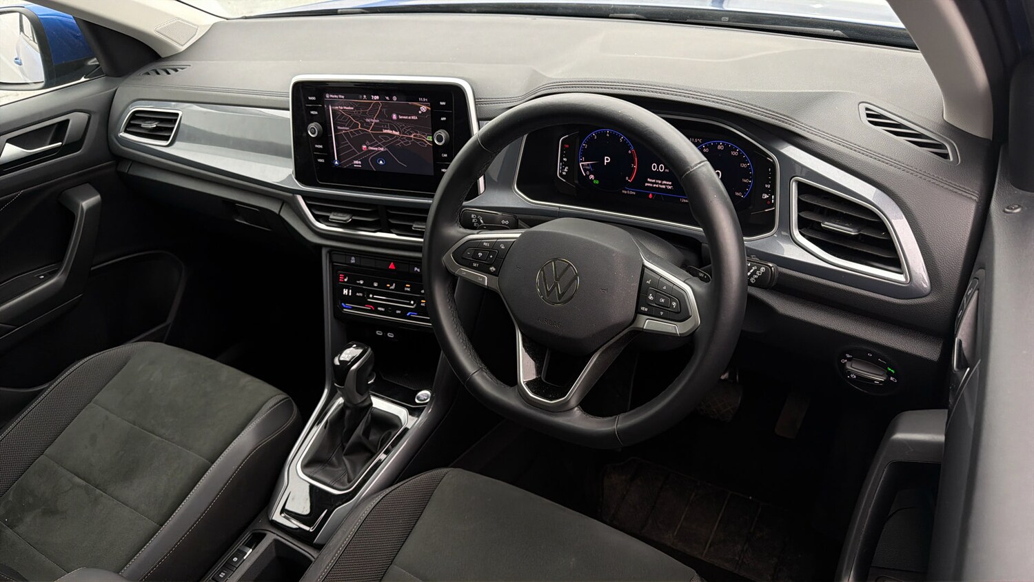 Used Volkswagen T-Roc 2023 for sale - 78163722: Photo 9