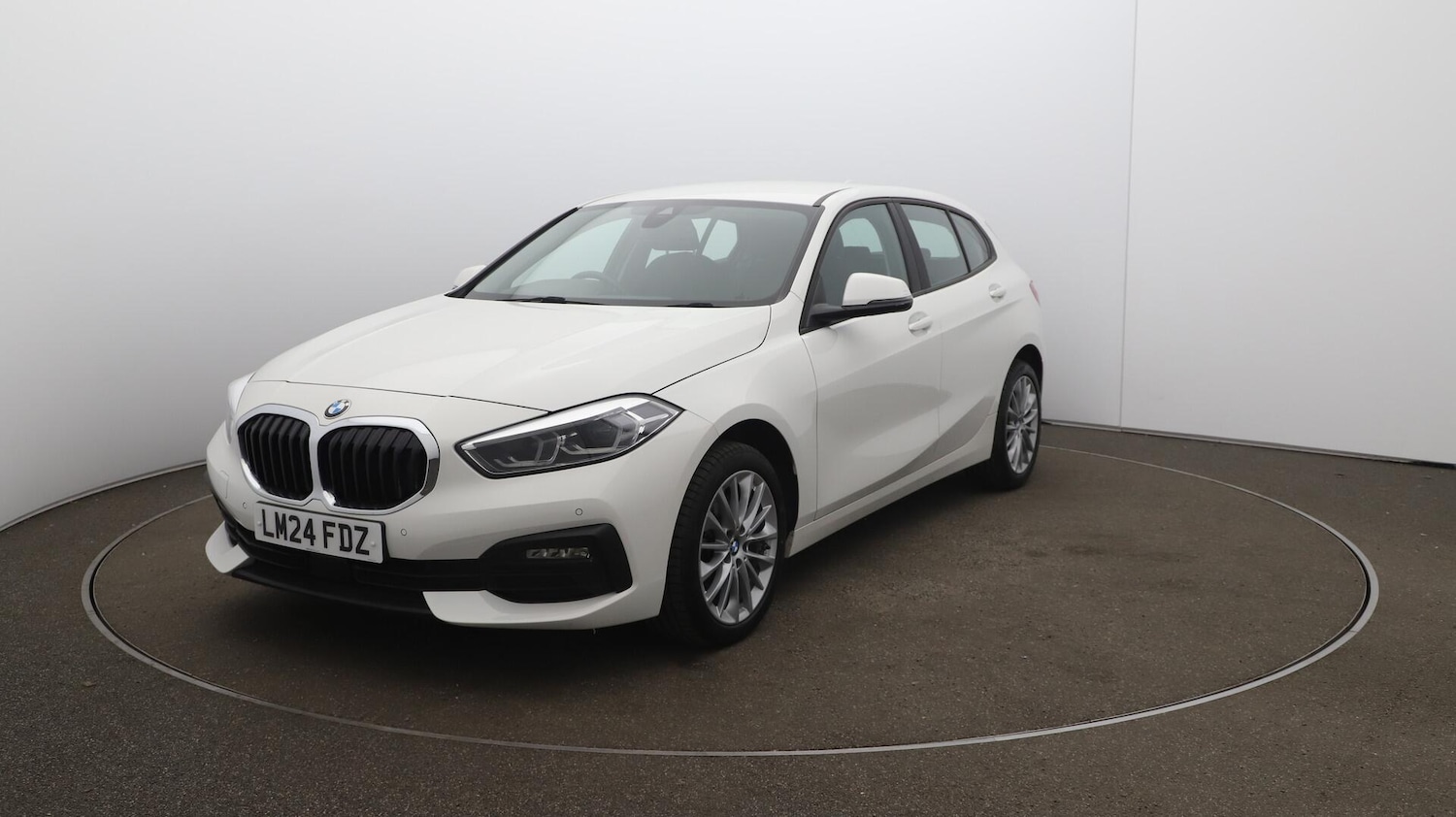 Used BMW 1 Series 2024 for sale - 76592859: Photo 38