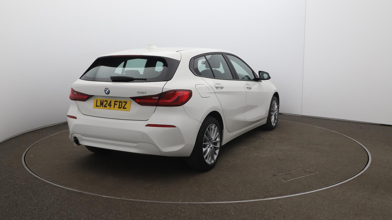 Used BMW 1 Series 2024 for sale - 76592859: Photo 56