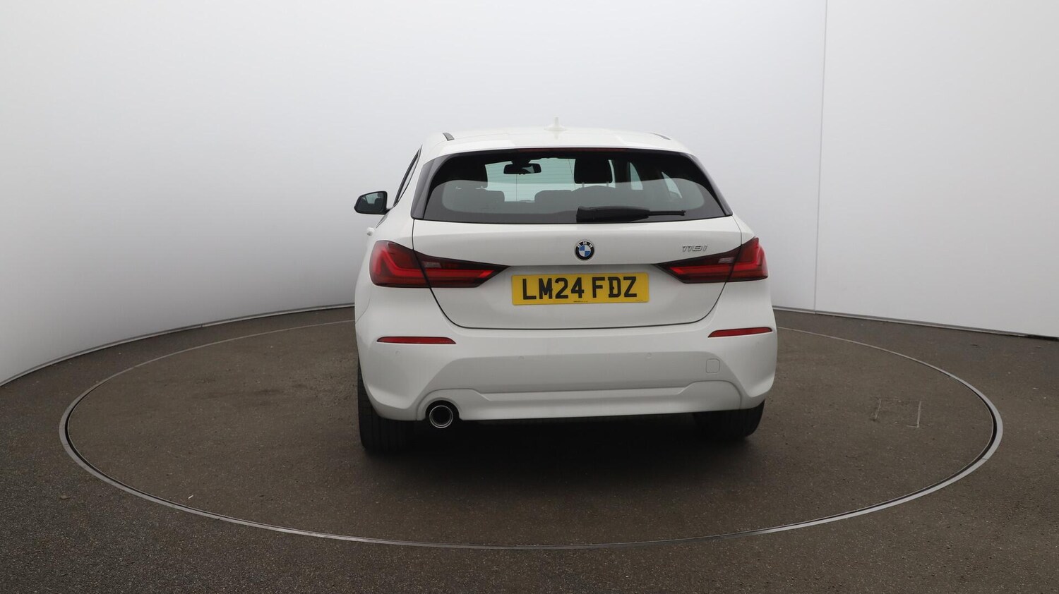 Used BMW 1 Series 2024 for sale - 76592859: Photo 60