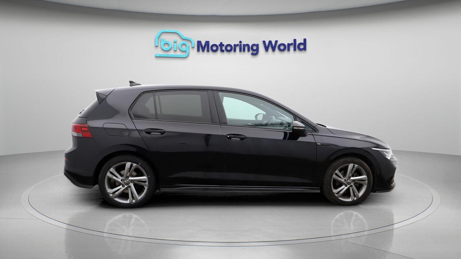 Used Volkswagen Golf 2023 for sale - 77181864: Photo 8