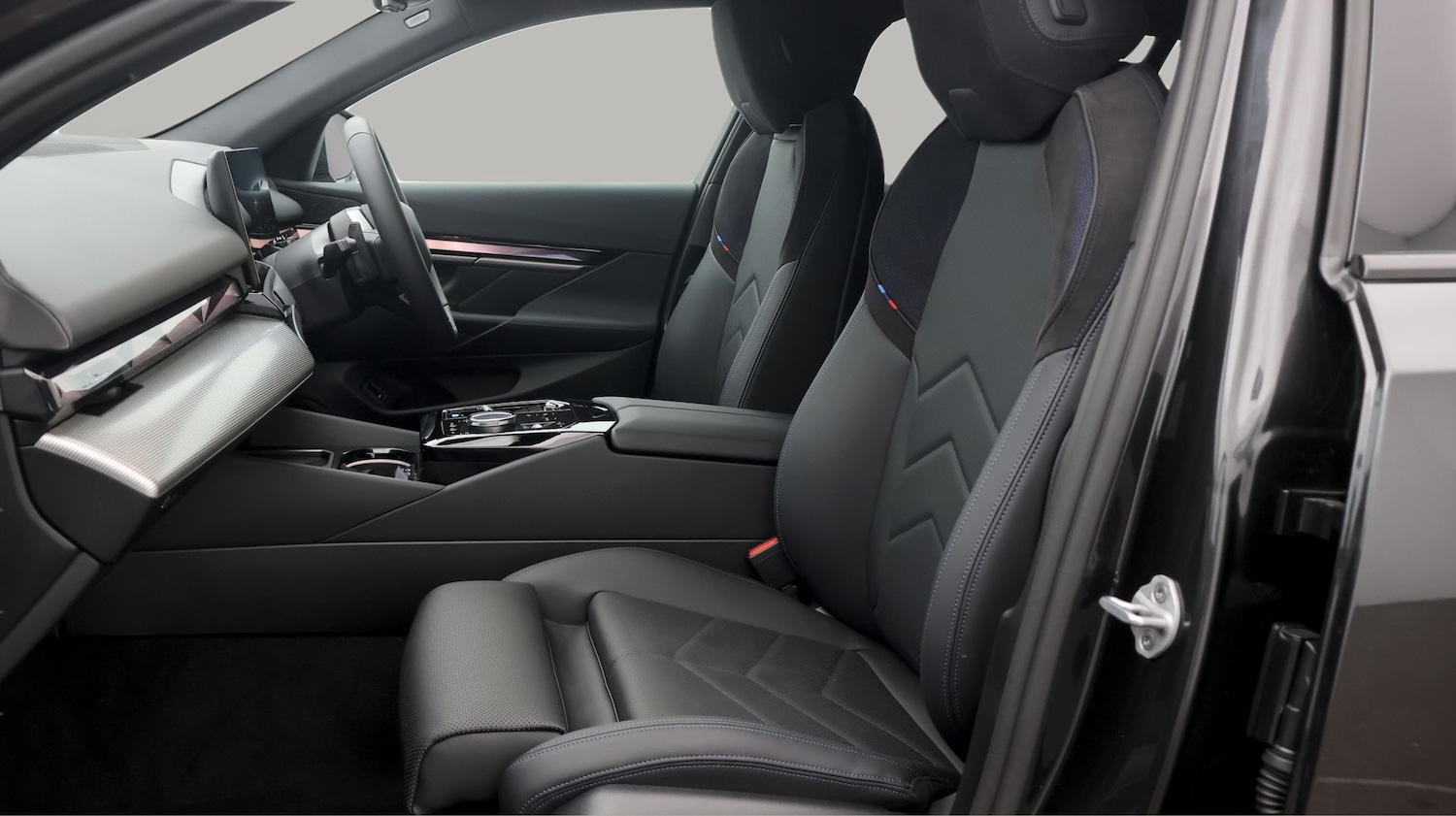 Used BMW i5 2025 for sale - 77750182: Photo 14