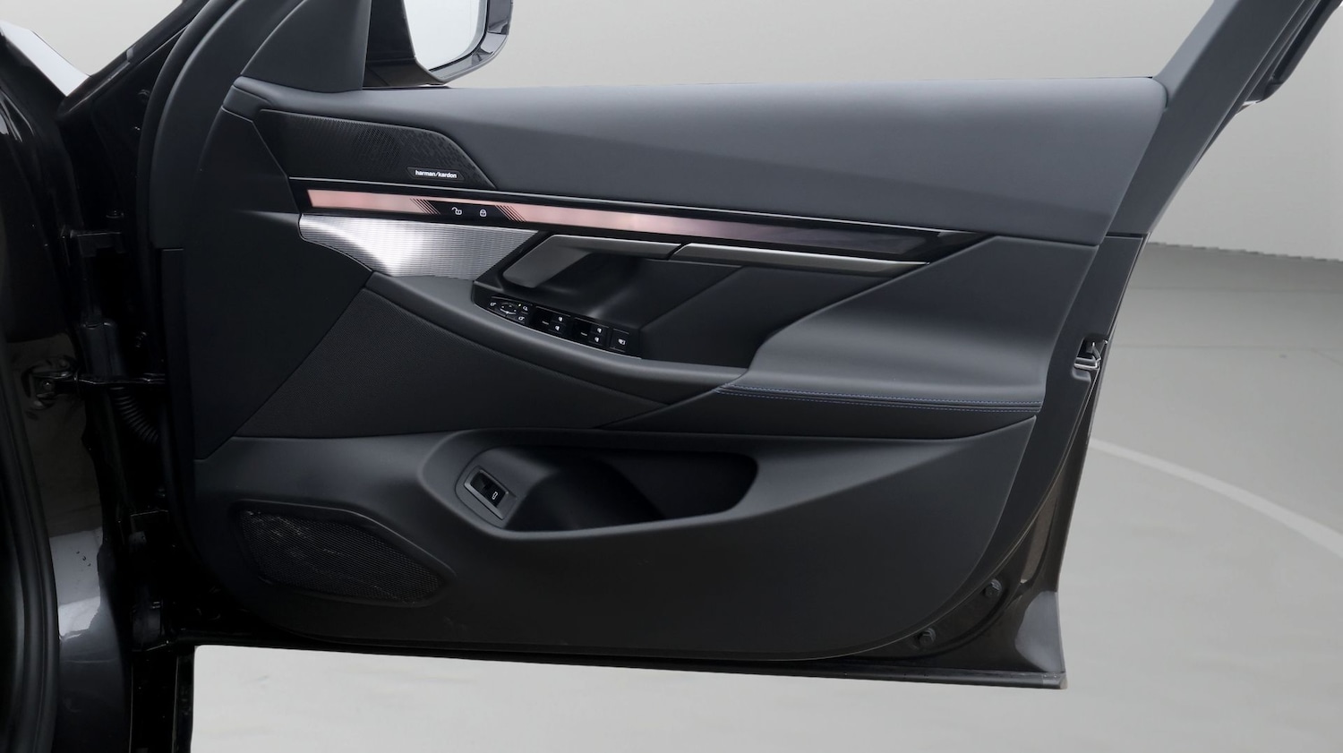 Used BMW i5 2025 for sale - 77750182: Photo 15