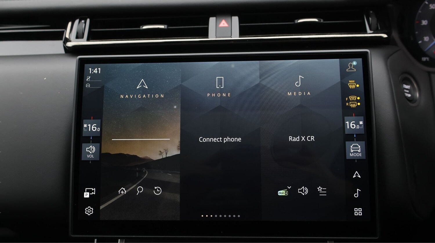 Used Land Rover Range Rover Velar 2025 for sale - 77760400: Photo 11