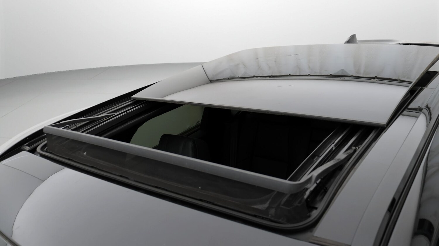 Used Land Rover Range Rover Velar 2025 for sale - 77760400: Photo 20