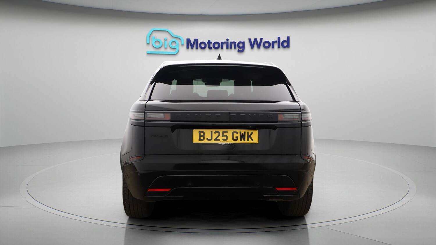 Used Land Rover Range Rover Velar 2025 for sale - 77760400: Photo 6